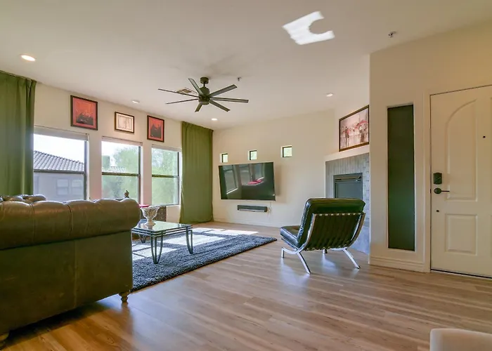 ~ 1 Mi To Desert Ridge Marketplace: Condo! Ferienhaus Phoenix