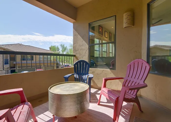 ~ 1 Mi To Desert Ridge Marketplace: Condo! Phoenix